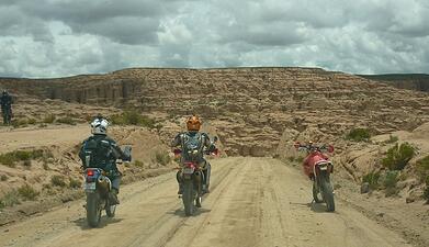 Dirt_Riding_Motorcycles_Bolivia.jpg