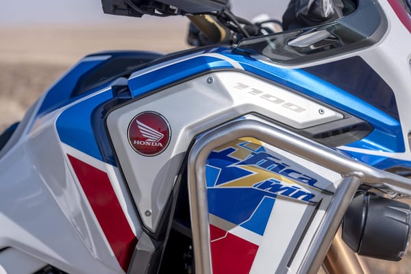 Close up of the Honda Emblem on the 2020 Africa Twin.