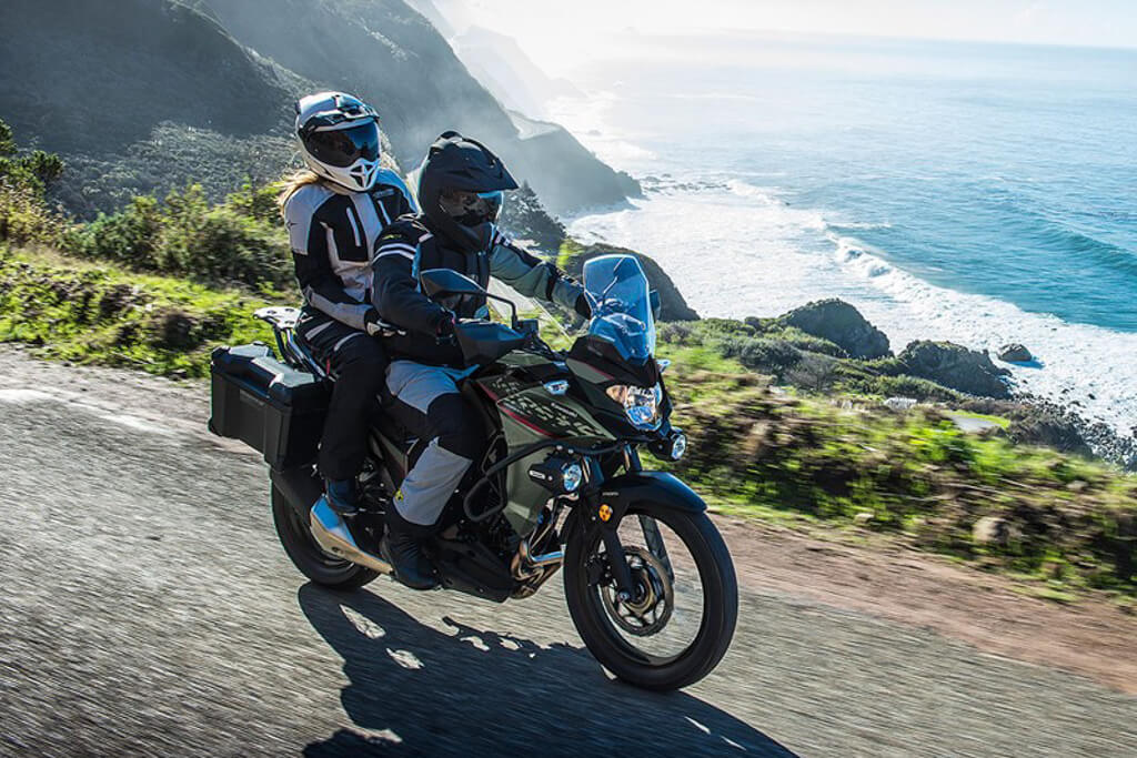 adventure-bikes-for-beginners-kawasaki-versys-x-300-along-ocean