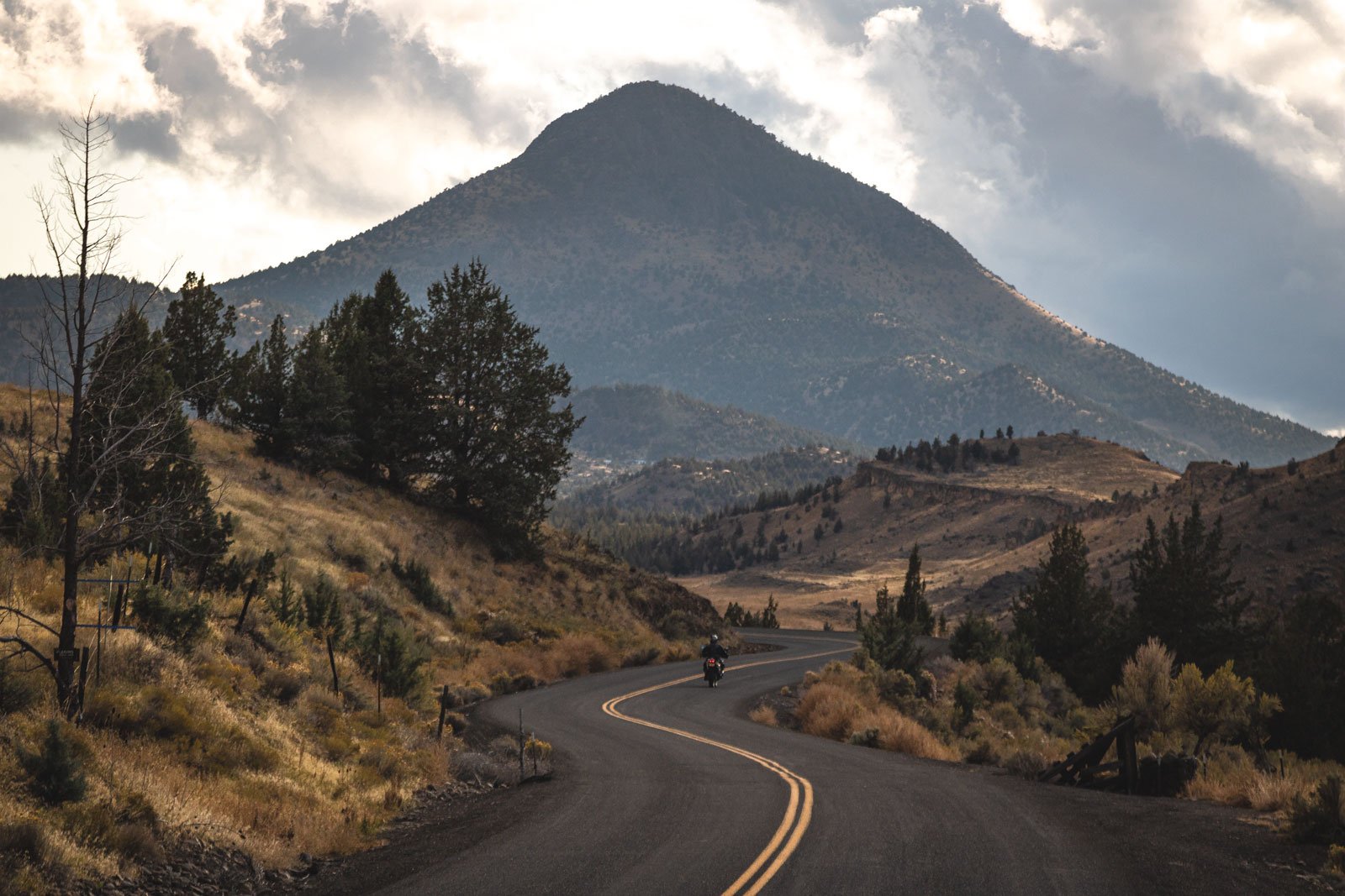 Adventure rider taking on the twisties while in the ochoco mountain area