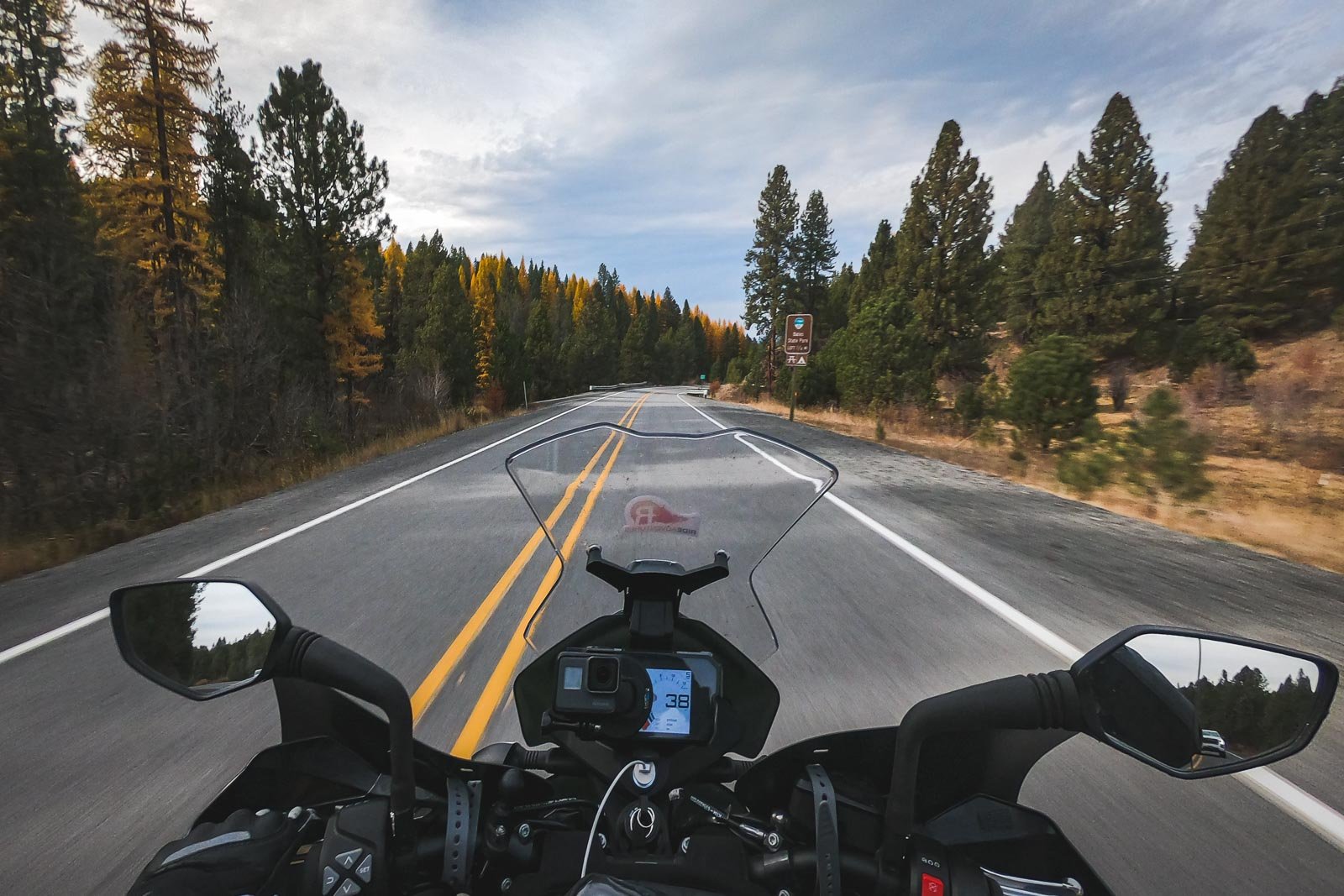 Riding the lonely roads of Oregon