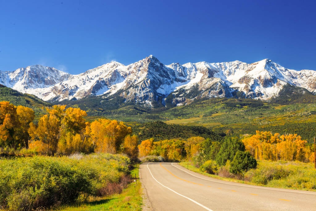 colorado-rockies-as-motorcycle-destination