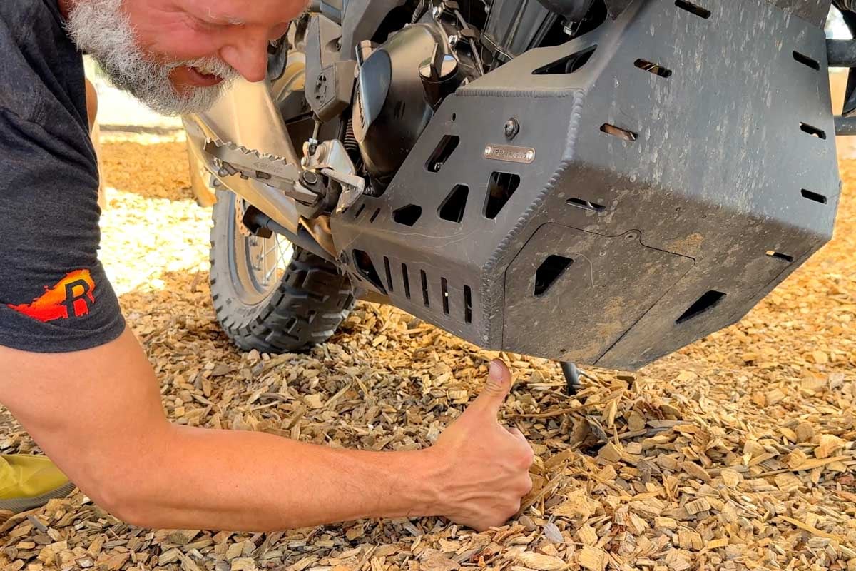 eric checks the ground clearance of the versys-x 300
