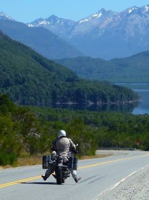 Pavement_Riding_Patagonia