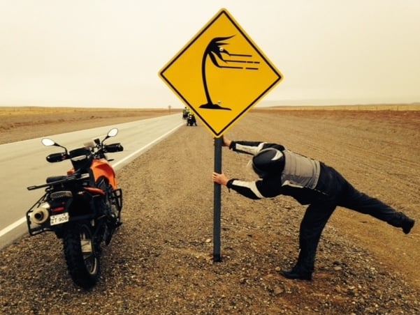 Strong wind sign on Ruta 40 in Patagonia.
