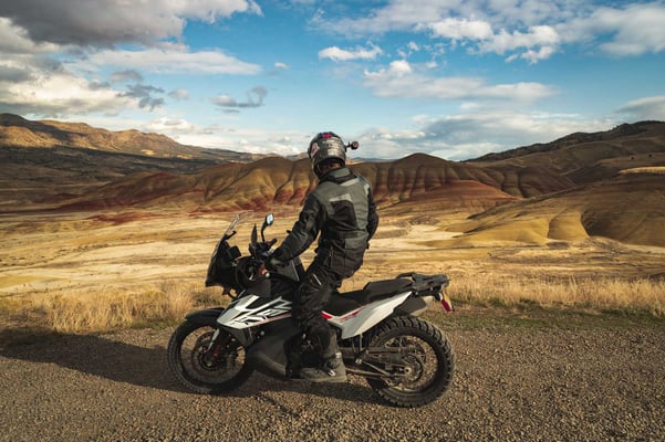KTM 790 Adventure S placed in front of the beautiful Painted hills in Oregon