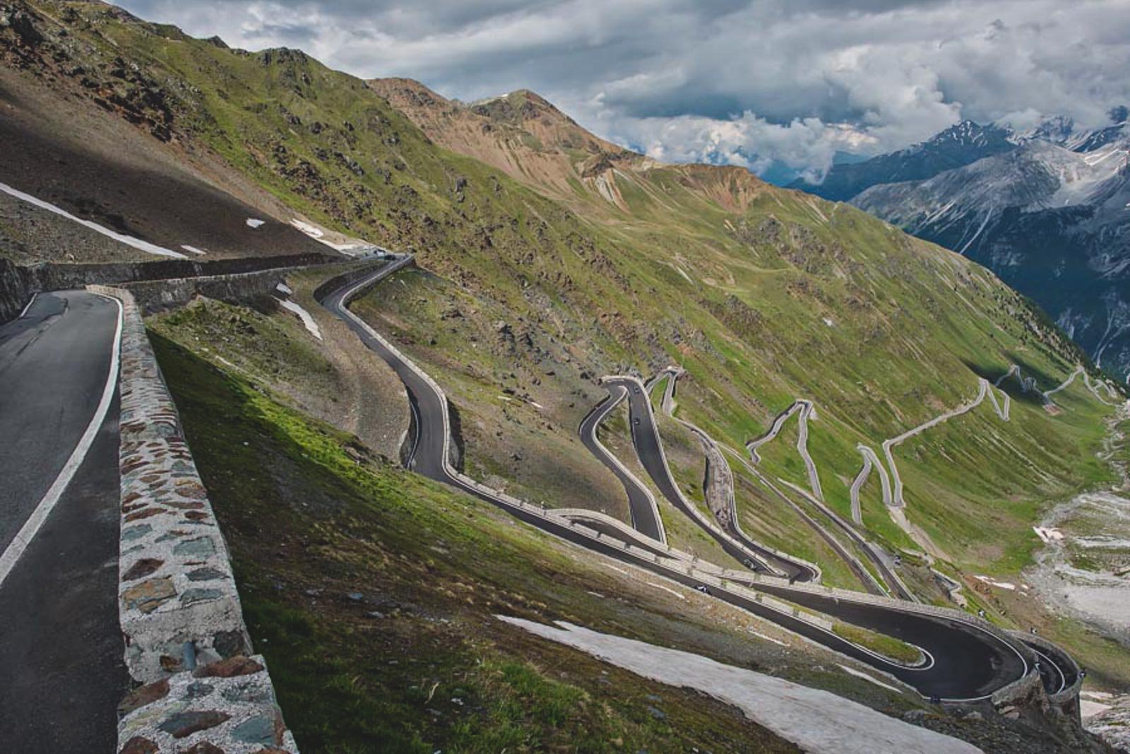 passo-stelvio-motorcycling-europe
