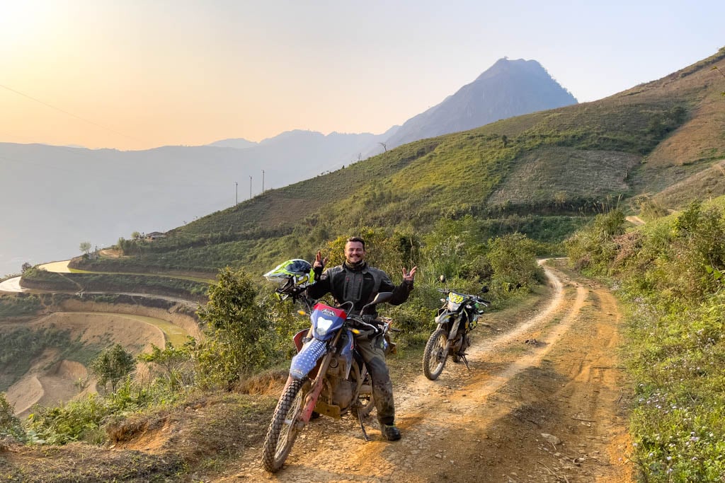 riding-offroad-on-the-northern-vietnam-motorcycle-tour