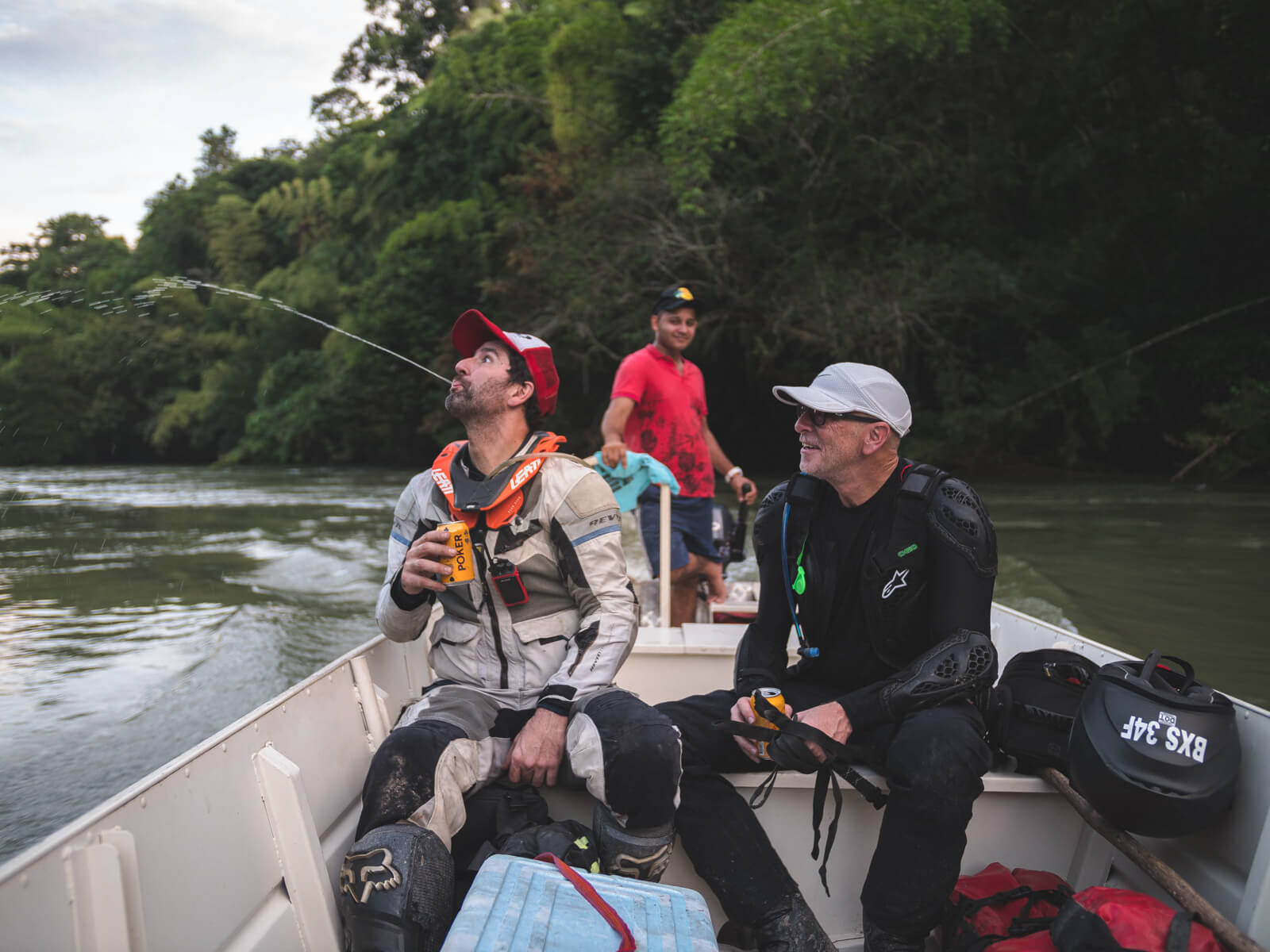boat-ride-in-colombian-jungle