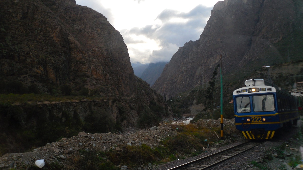 machu picchu train