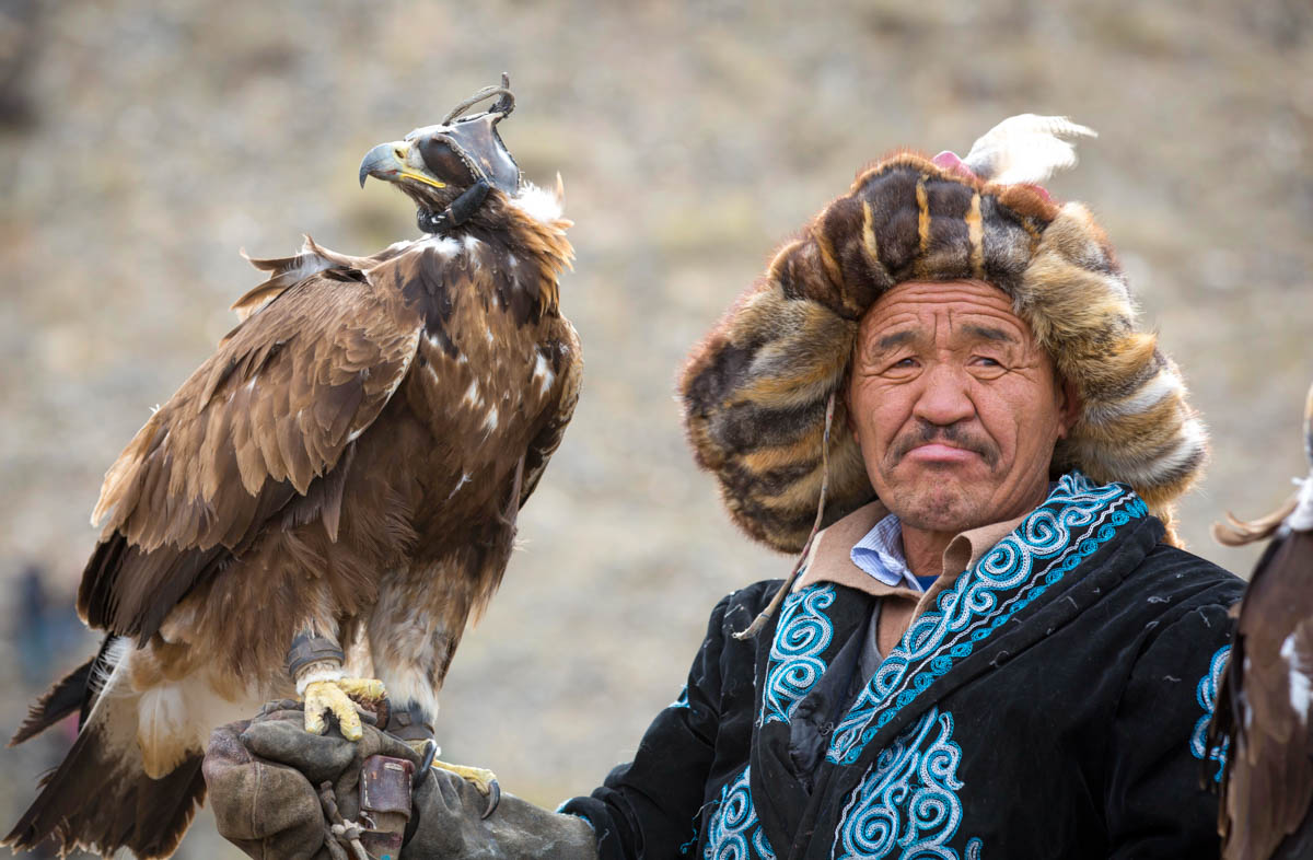 eagle hunter and eagle mongolia