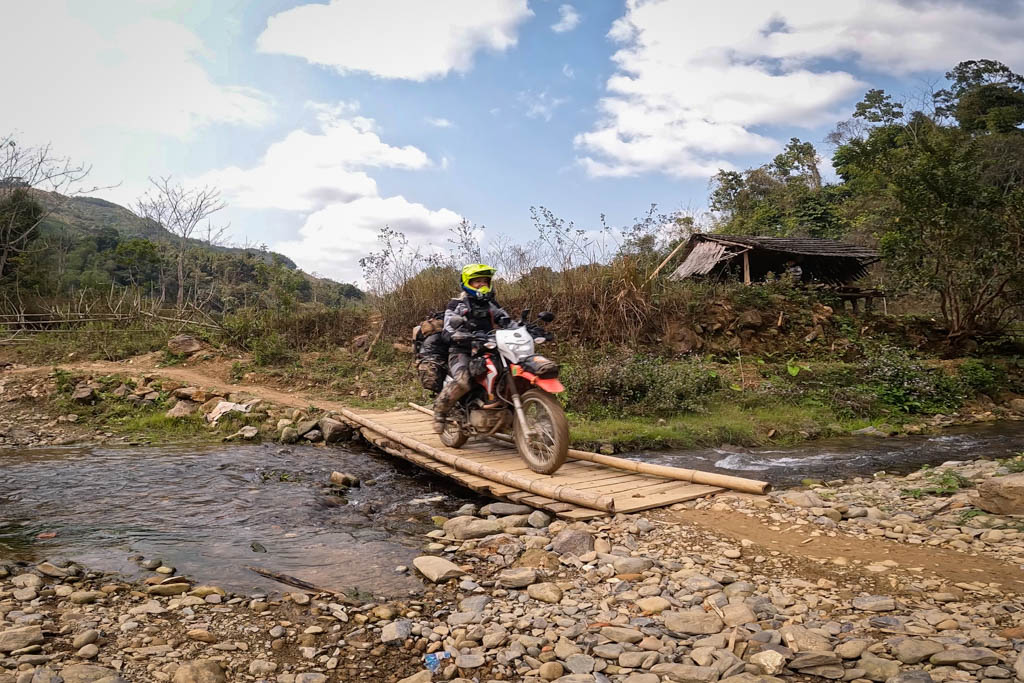 low-bridge-crossing-on-the-vietnam-motorcycle-tour