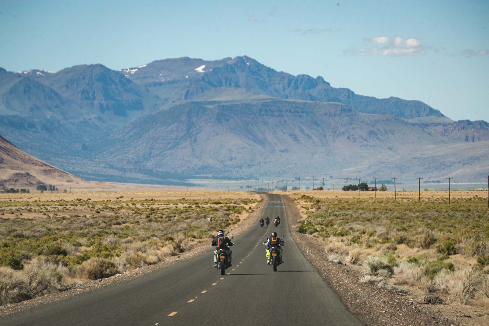 mountain-riding-adventure-motorcycle-tour-oregon